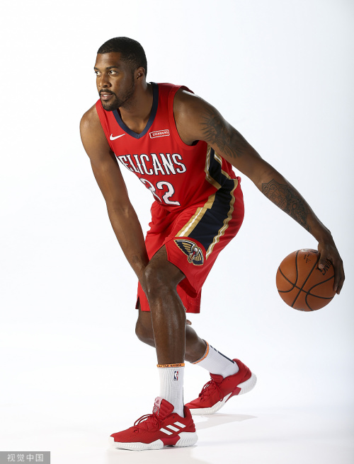 APP下载-包含新奥尔良鹈鹕训练开放日，冲刺阶段防线松动引欢呼，亚冠在即，赛程密集仍需轮换的词条