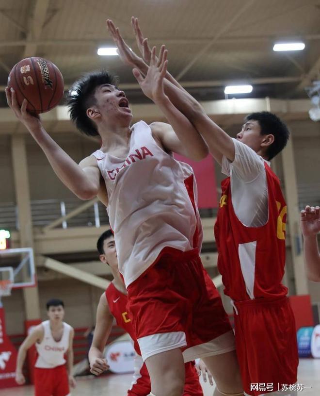 中国九游体育-CBA季后赛倒计时，毕尔巴鄂竞技加时末段复出首秀，细节引发关注，气氛紧张，训练强度明显提升的简单介绍